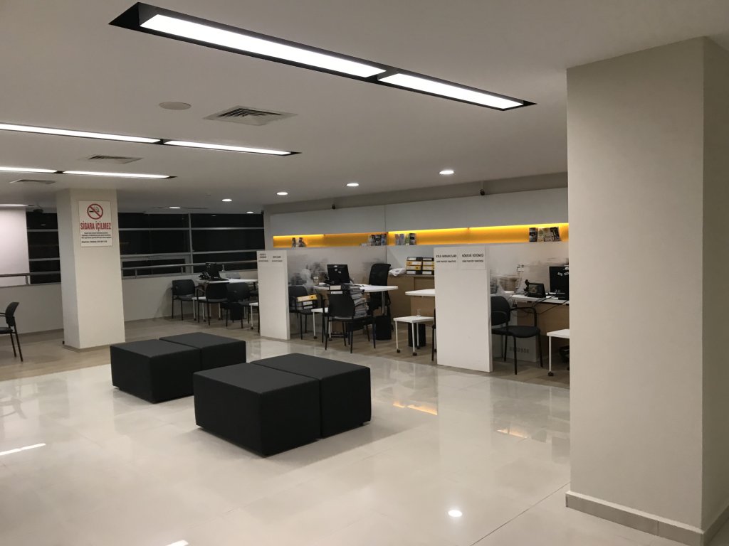 VakıfBank İhtiyaç Kredisi ile hayallerinize daha yakın bir adım atın. Hızlı başvuru ve esnek ödeme seçenekleriyle!